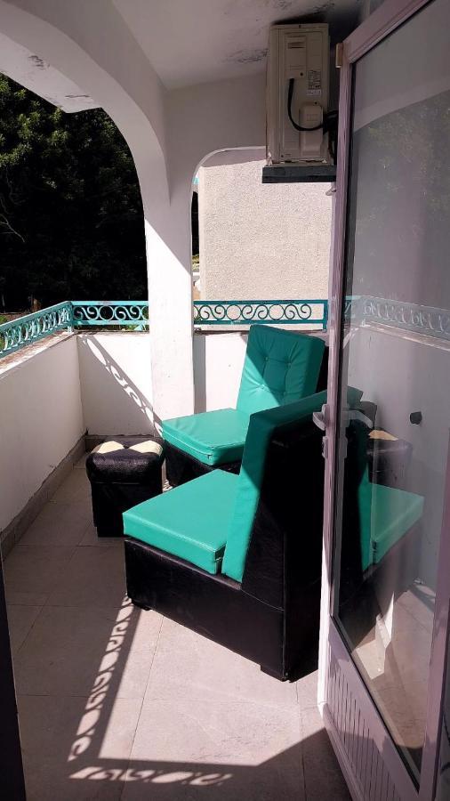 فيلا Piscines Privees Et Chauffees, Private Heated Pools غراند بايَ المظهر الخارجي الصورة